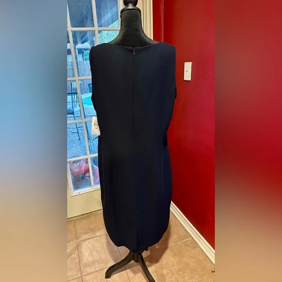 Evan-Picone Navy Sleeveless Sheath Dress Size 16 NWT Classic Lined Work Event - Picture 2 of 8